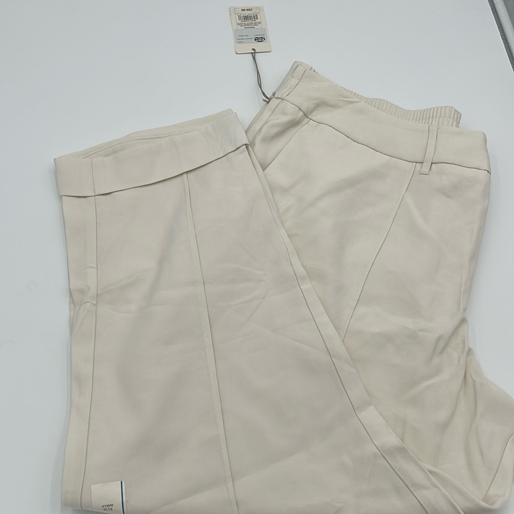 A New Day Size 18 Regular Crème Colored Pants